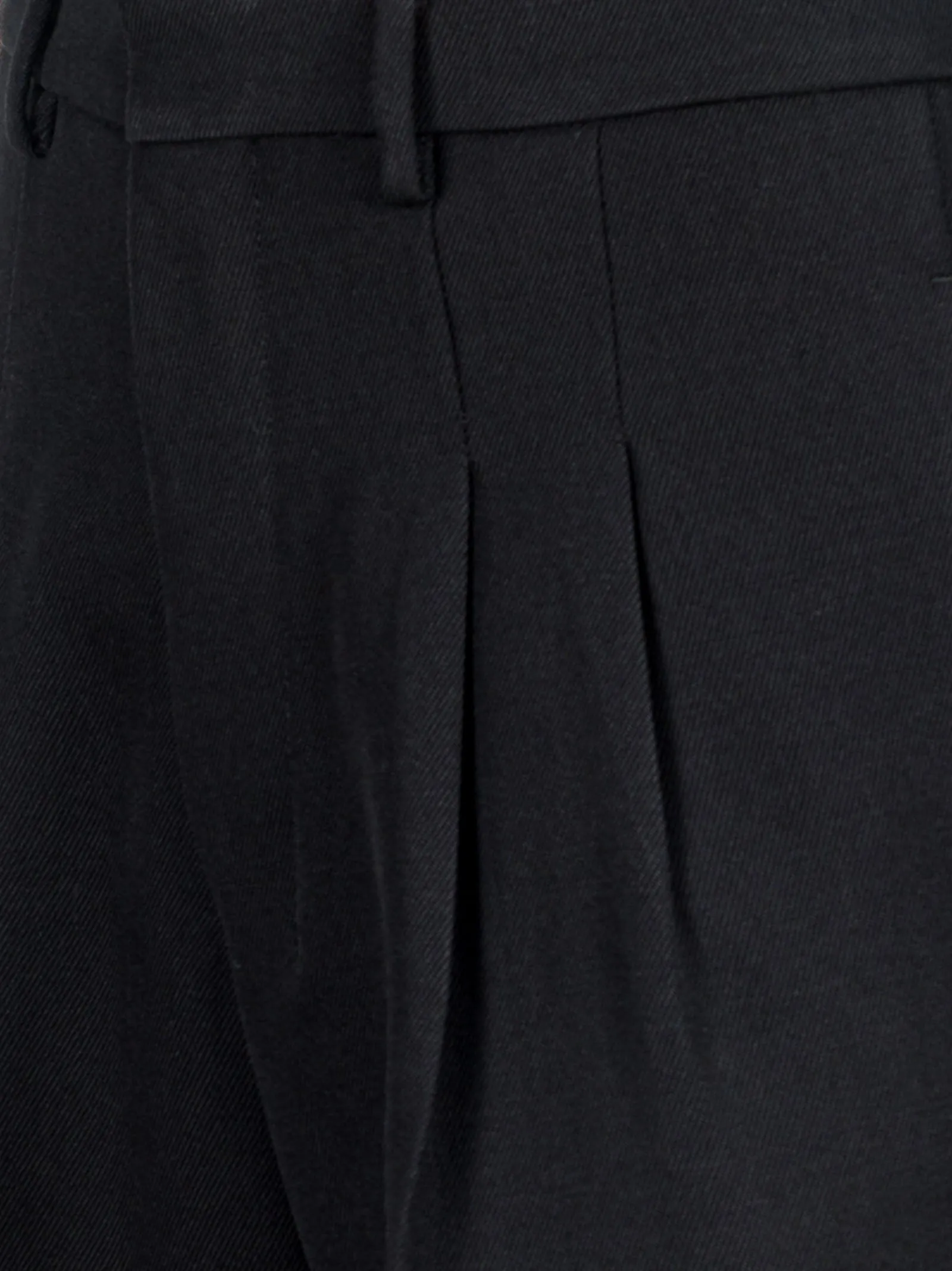 AMI Pleated Large Trousers
