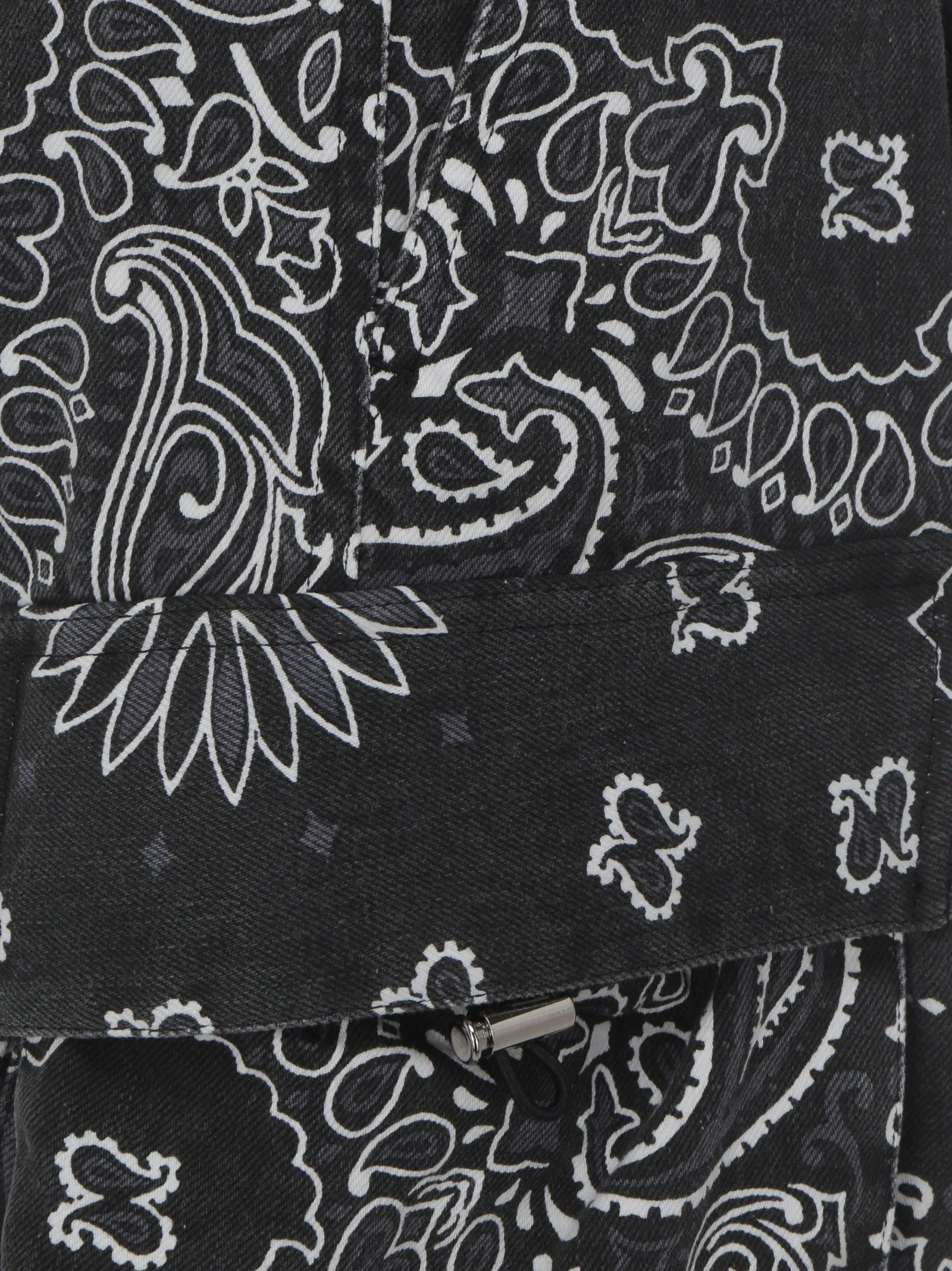 Sacai Buckled Bandana Pattern Bermuda Shorts